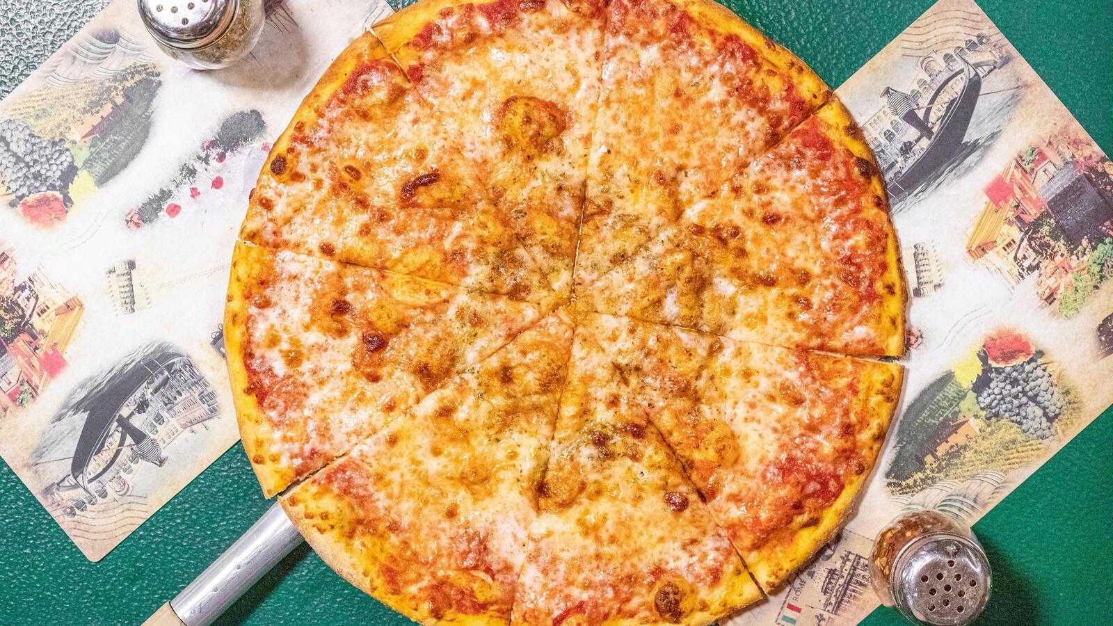 Amici's Ristorante & Pizzeria Pembroke Pines — authentic Italian pizza and pasta