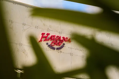 Havana 1957 dining photo 11
