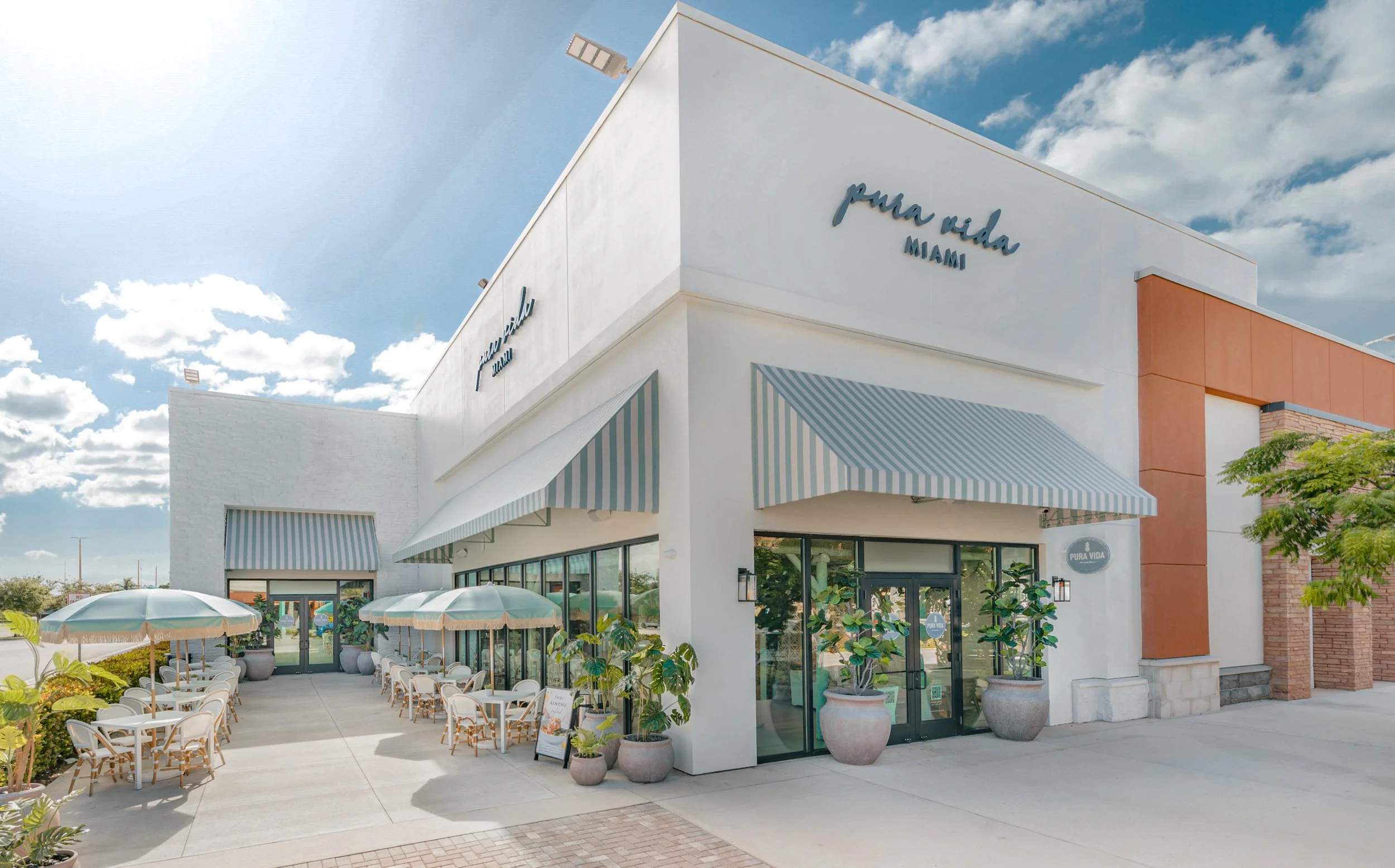 Pura Vida Miami food and dining photo 5